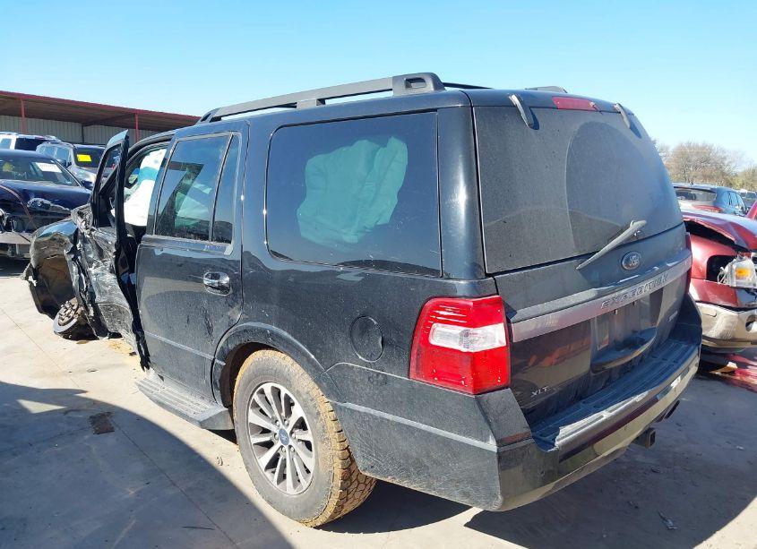 Photo 3 of 2015 Ford Expedition XLT (VIN 1FMJU1HT7FEF30549)