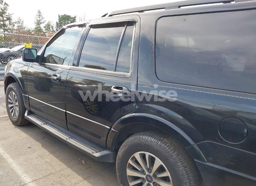 Photo 14 of 2017 Ford Expedition XLT (VIN 1FMJU1HT7HEA06689)