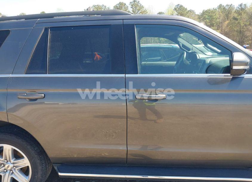 Photo 14 of 2021 Ford Expedition XLT (VIN 1FMJU1HT7MEA03432)