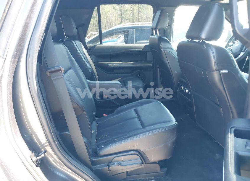 Photo 8 of 2021 Ford Expedition XLT (VIN 1FMJU1HT7MEA03432)