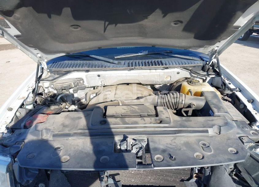 Photo 10 of 2015 Ford Expedition XLT (VIN 1FMJU1HT8FEF25490)