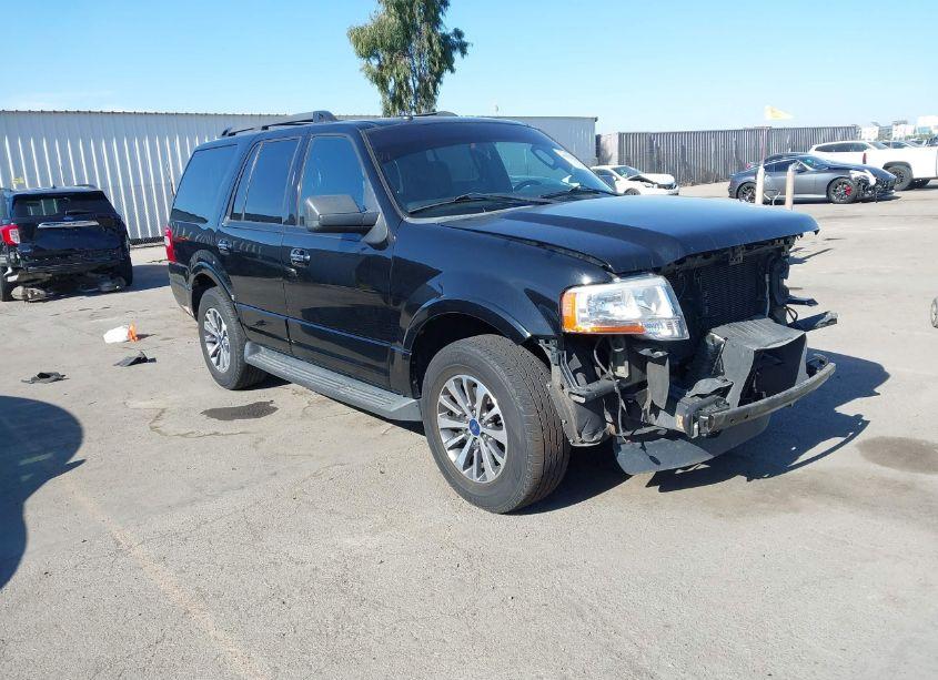 2017 Ford Expedition XLT (VIN 1FMJU1HT8HEA59269) main photo