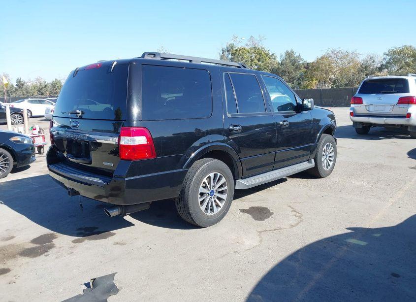 Photo 4 of 2017 Ford Expedition XLT (VIN 1FMJU1HT8HEA59269)