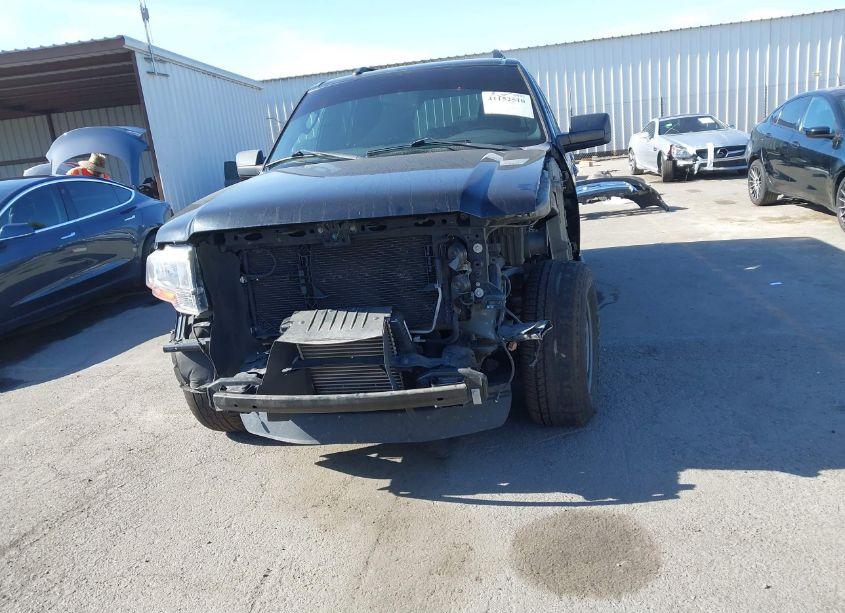 Photo 6 of 2017 Ford Expedition XLT (VIN 1FMJU1HT8HEA59269)