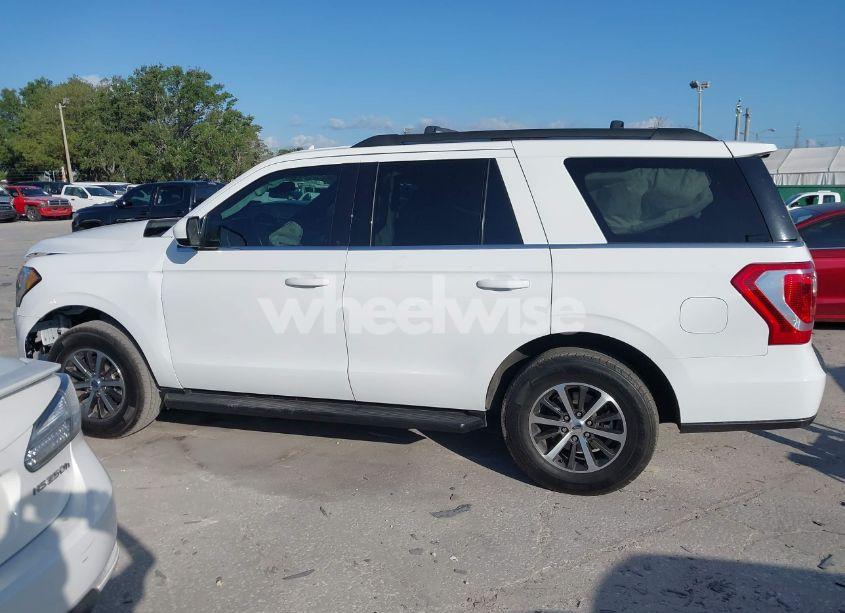 Photo 15 of 2020 Ford Expedition XLT (VIN 1FMJU1HT8LEA05365)