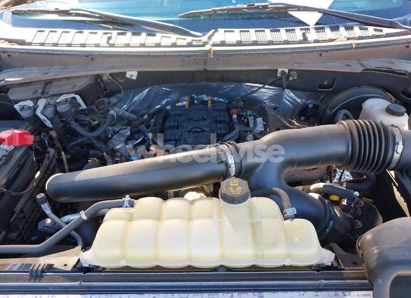 Photo 10 of 2021 Ford Expedition XLT (VIN 1FMJU1HT8MEA75501)