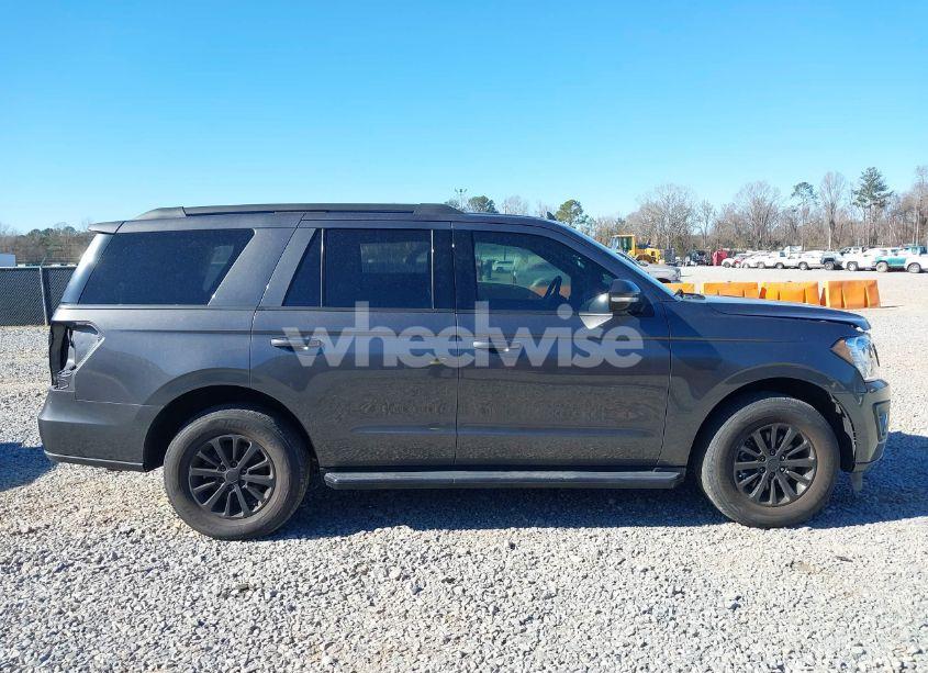 Photo 14 of 2021 Ford Expedition XLT (VIN 1FMJU1HT8MEA75501)