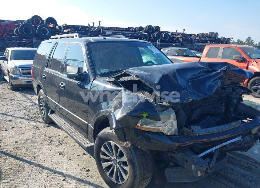 Photo 12 of 2015 Ford Expedition XLT (VIN 1FMJU1HT9FEF39060)