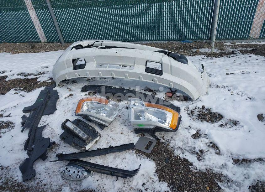 Photo 12 of 2017 Ford Expedition XLT (VIN 1FMJU1HT9HEA69437)