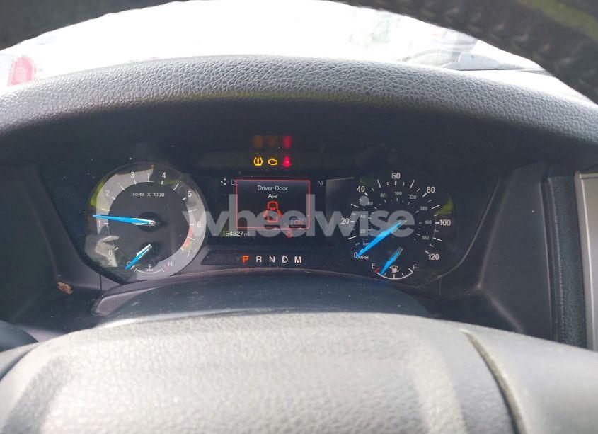 Photo 7 of 2017 Ford Expedition XLT (VIN 1FMJU1HT9HEA69437)