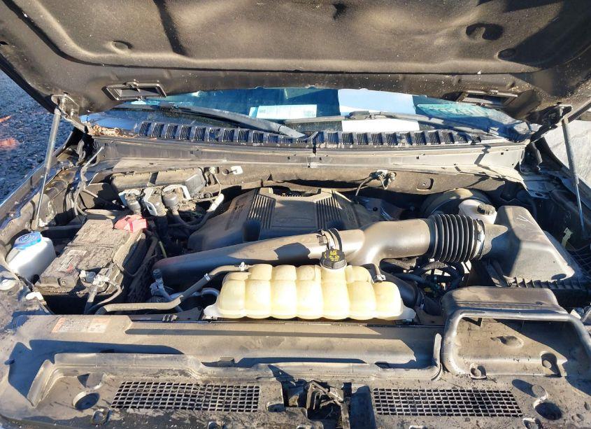 Photo 10 of 2020 Ford Expedition XLT (VIN 1FMJU1HT9LEA42568)