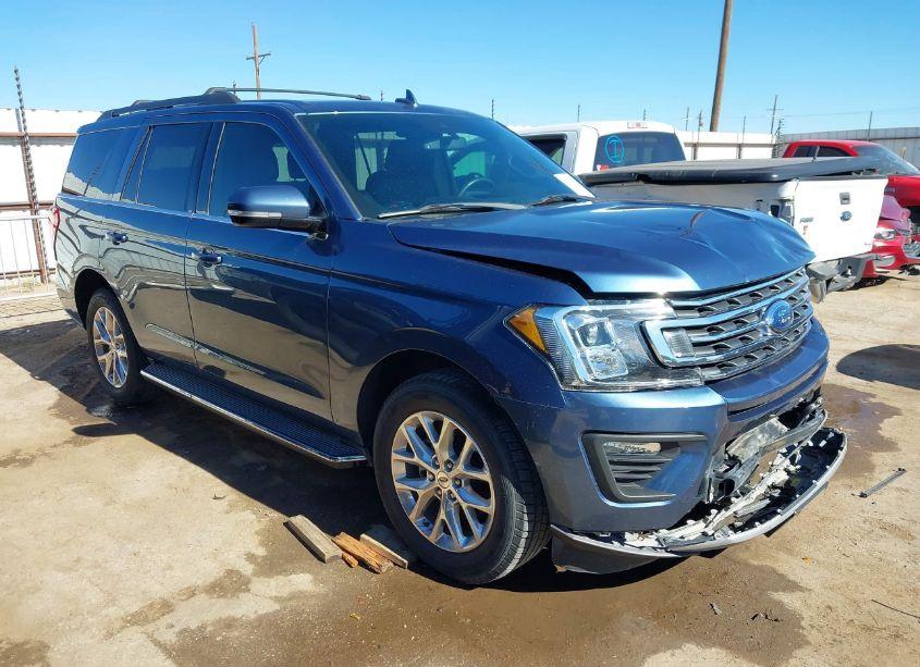 2020 Ford Expedition XLT (VIN 1FMJU1HT9LEA63842) main photo