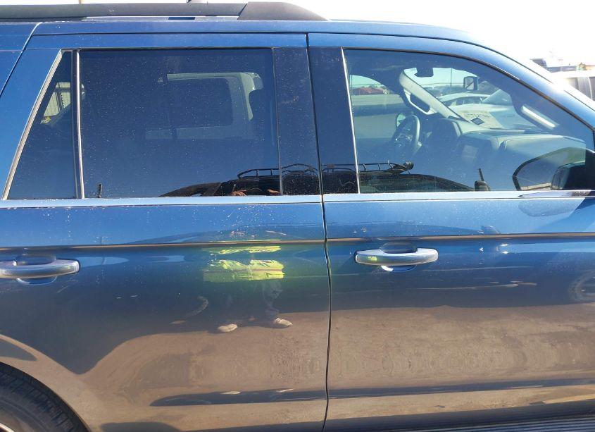 Photo 13 of 2020 Ford Expedition XLT (VIN 1FMJU1HT9LEA63842)