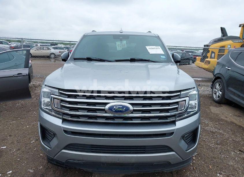 Photo 13 of 2020 Ford Expedition XLT (VIN 1FMJU1HT9LEA86179)
