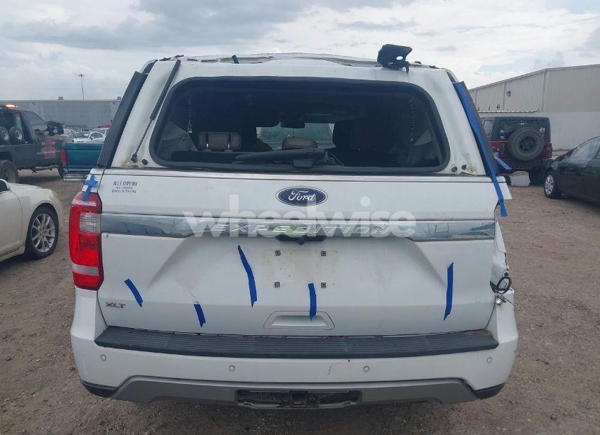 Photo 17 of 2021 Ford Expedition XLT (VIN 1FMJU1HT9MEA15484)