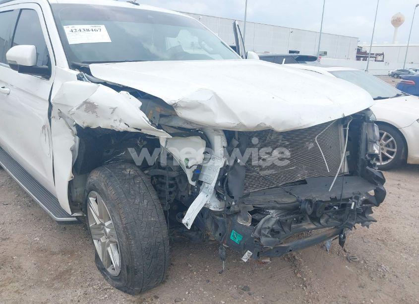 Photo 6 of 2021 Ford Expedition XLT (VIN 1FMJU1HT9MEA15484)