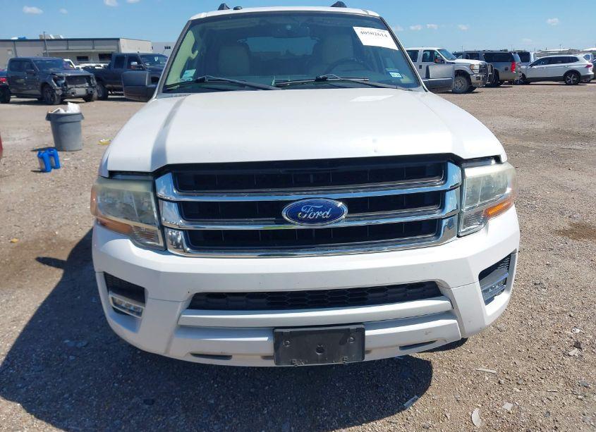 Photo 6 of 2017 Ford Expedition XLT (VIN 1FMJU1HTXHEA42635)