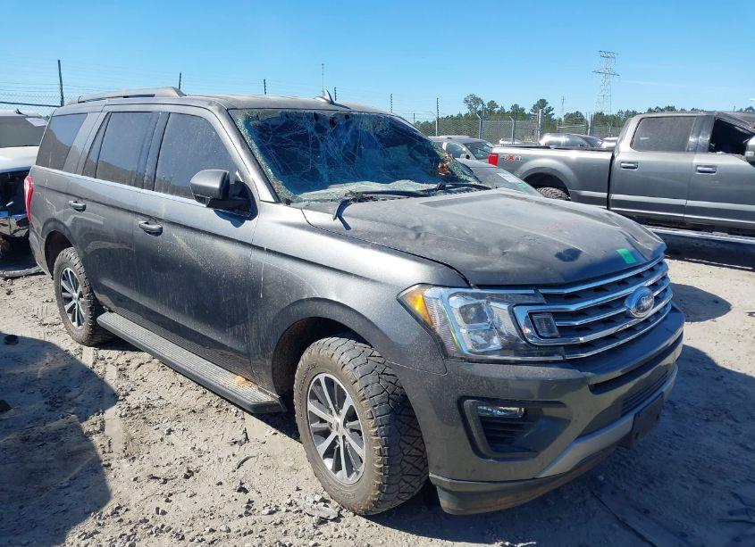 2020 Ford Expedition XLT (VIN 1FMJU1HTXLEA23155) main photo