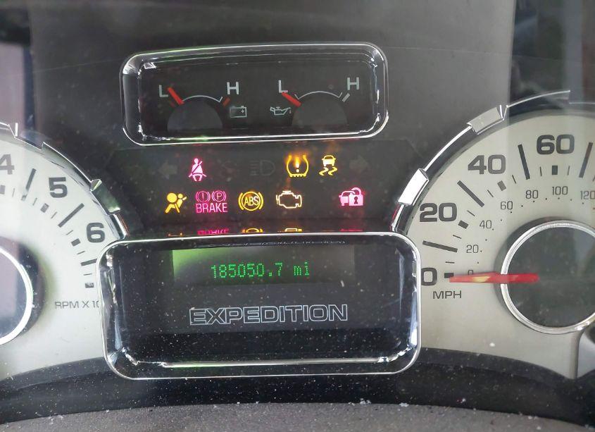 Photo 15 of 2010 Ford Expedition EDDIE BAUER/KING RANCH (VIN 1FMJU1J50AEB20597)