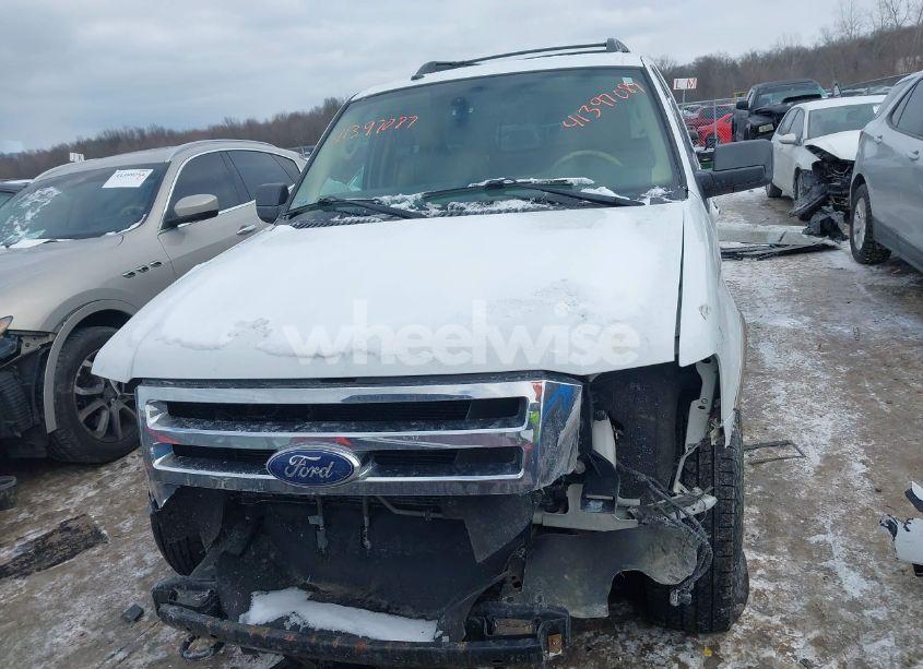 Photo 13 of 2011 Ford Expedition XLT (VIN 1FMJU1J50BEF56769)