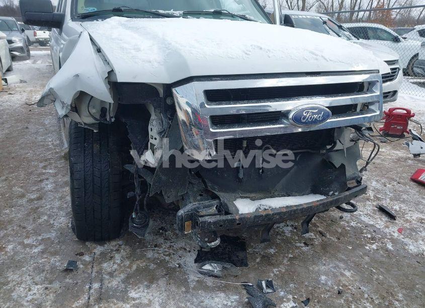 Photo 6 of 2011 Ford Expedition XLT (VIN 1FMJU1J50BEF56769)