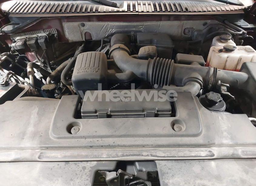 Photo 10 of 2014 Ford Expedition XLT (VIN 1FMJU1J50EEF37143)