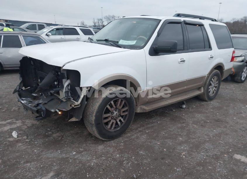 Photo 2 of 2012 Ford Expedition XLT (VIN 1FMJU1J51CEF02527)