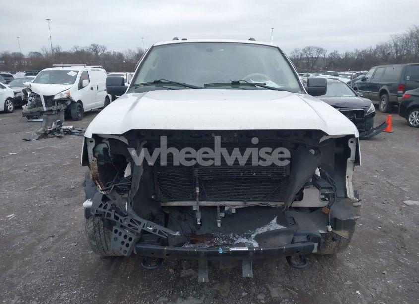 Photo 6 of 2012 Ford Expedition XLT (VIN 1FMJU1J51CEF02527)