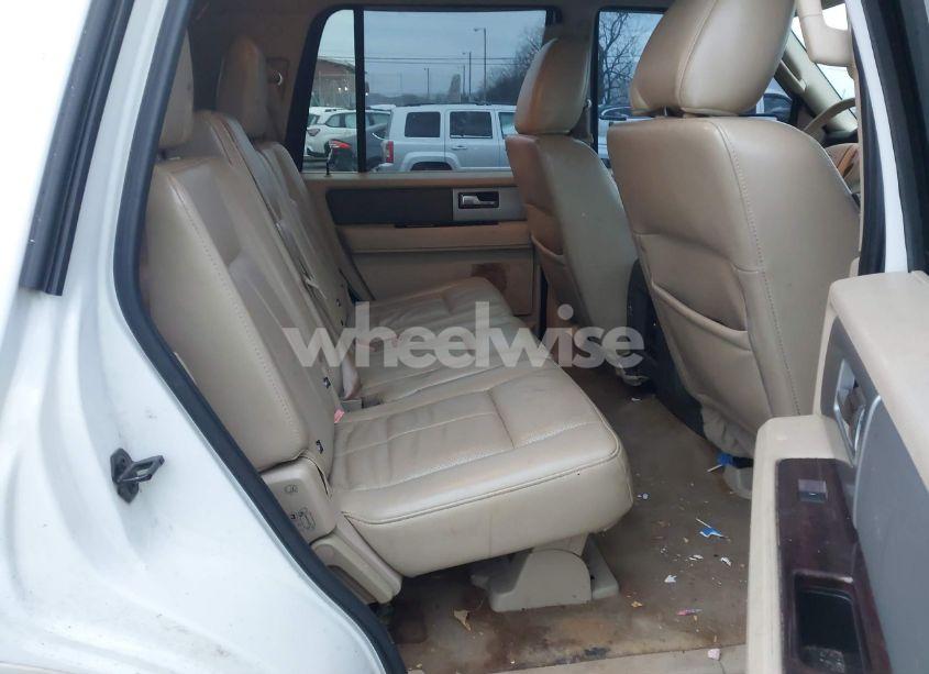Photo 8 of 2012 Ford Expedition XLT (VIN 1FMJU1J51CEF02527)