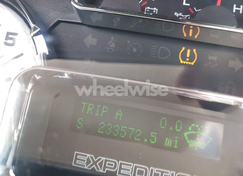 Photo 15 of 2011 Ford Expedition XLT (VIN 1FMJU1J52BEF11168)