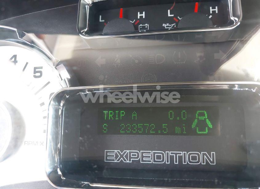 Photo 7 of 2011 Ford Expedition XLT (VIN 1FMJU1J52BEF11168)