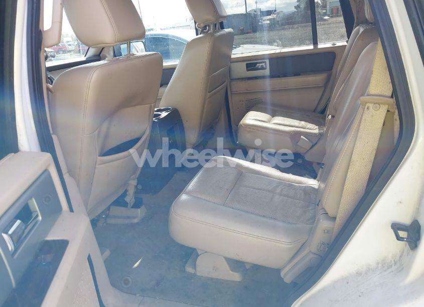 Photo 8 of 2011 Ford Expedition XLT (VIN 1FMJU1J52BEF11168)