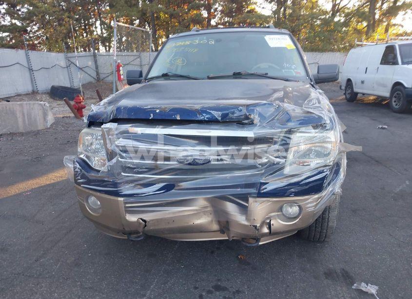 Photo 12 of 2011 Ford Expedition XLT (VIN 1FMJU1J52BEF37205)