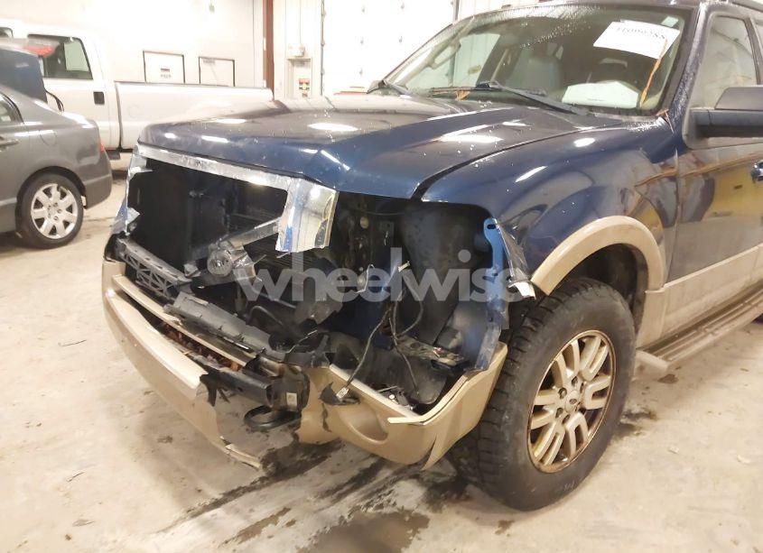 Photo 6 of 2012 Ford Expedition XLT (VIN 1FMJU1J52CEF06120)