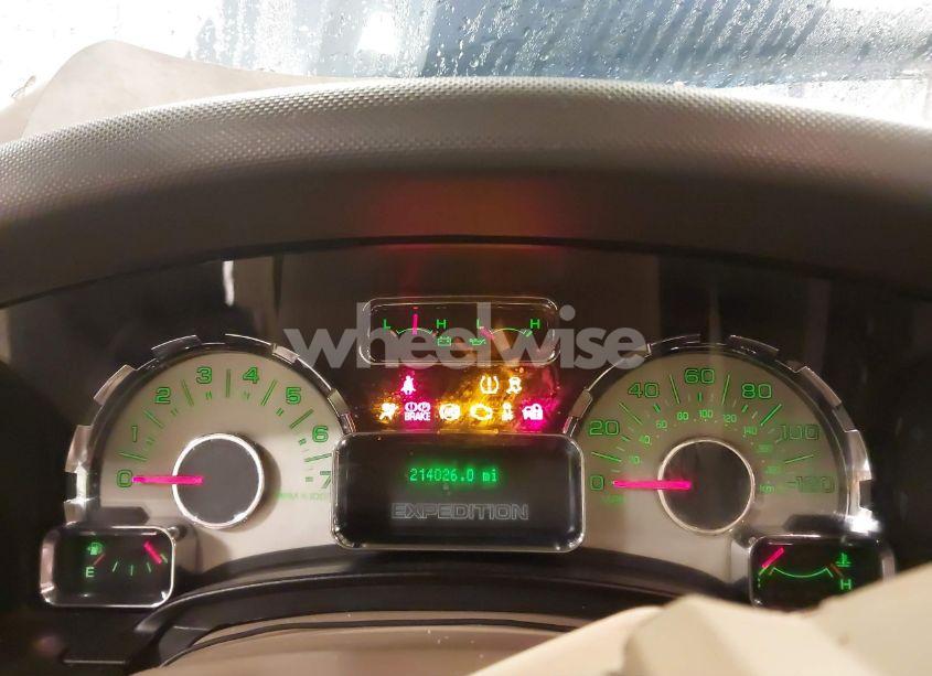 Photo 7 of 2012 Ford Expedition XLT (VIN 1FMJU1J52CEF06120)