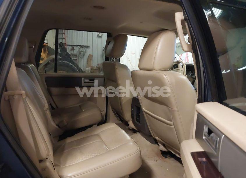 Photo 8 of 2012 Ford Expedition XLT (VIN 1FMJU1J52CEF06120)