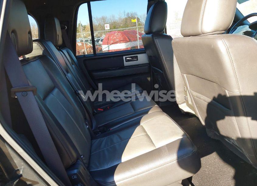 Photo 8 of 2012 Ford Expedition XLT (VIN 1FMJU1J52CEF20308)