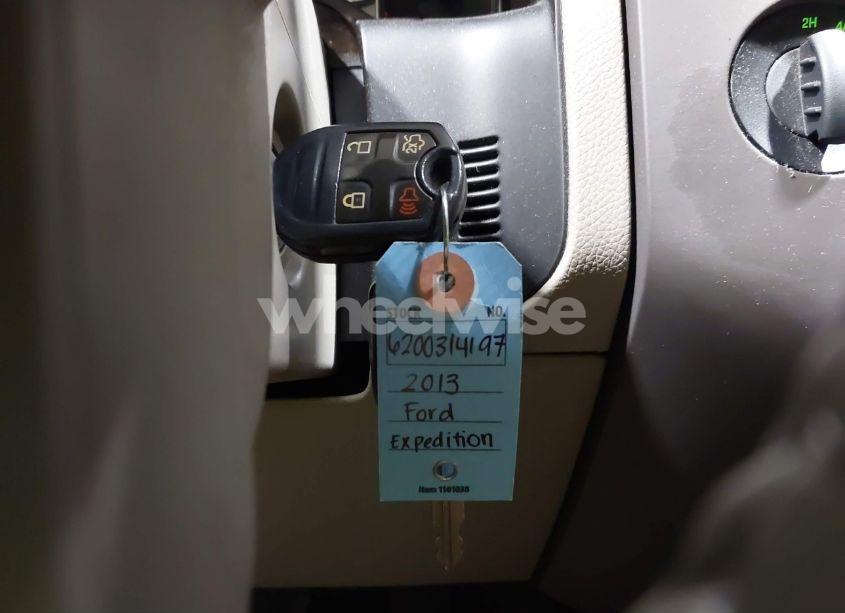 Photo 11 of 2013 Ford Expedition XLT (VIN 1FMJU1J52DEF63306)