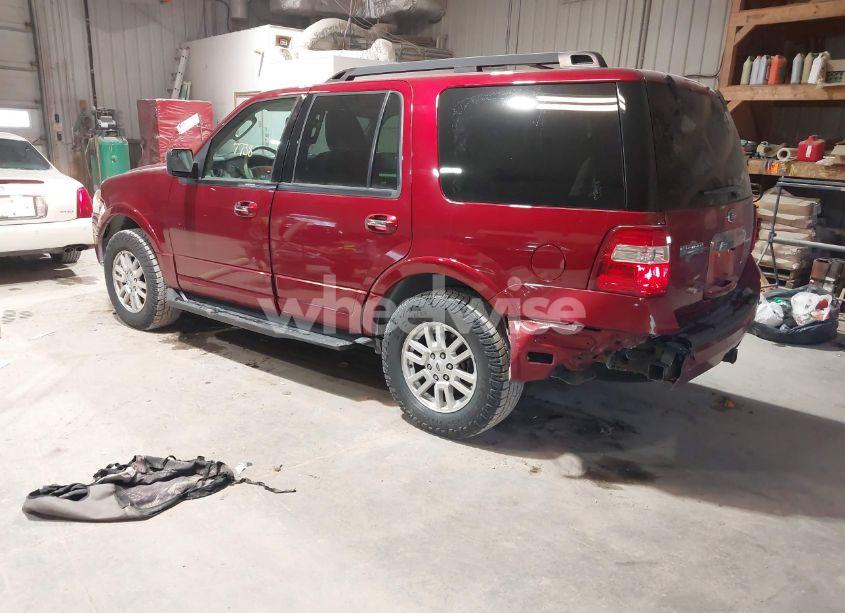 Photo 3 of 2013 Ford Expedition XLT (VIN 1FMJU1J52DEF63306)