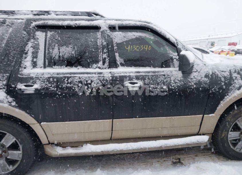 Photo 13 of 2010 Ford Expedition EDDIE BAUER/KING RANCH (VIN 1FMJU1J53AEB35675)