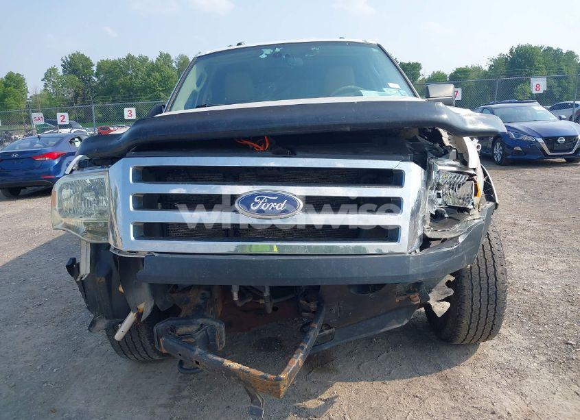 Photo 6 of 2010 Ford Expedition EDDIE BAUER/KING RANCH (VIN 1FMJU1J53AEB53979)