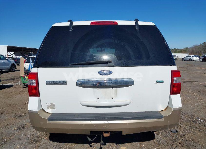 Photo 16 of 2011 Ford Expedition XLT (VIN 1FMJU1J53BEF55762)