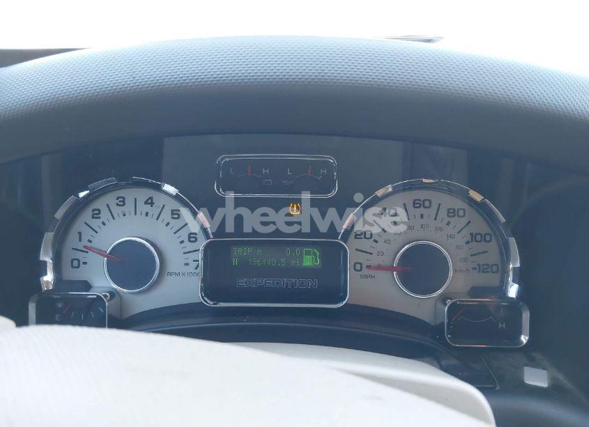 Photo 7 of 2011 Ford Expedition XLT (VIN 1FMJU1J53BEF55762)