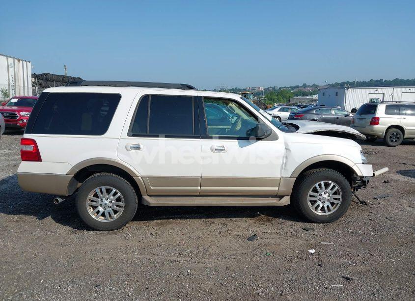Photo 13 of 2012 Ford Expedition XLT (VIN 1FMJU1J53CEF10760)