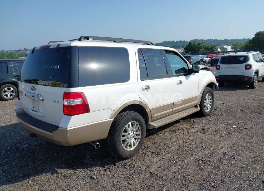 Photo 4 of 2012 Ford Expedition XLT (VIN 1FMJU1J53CEF10760)