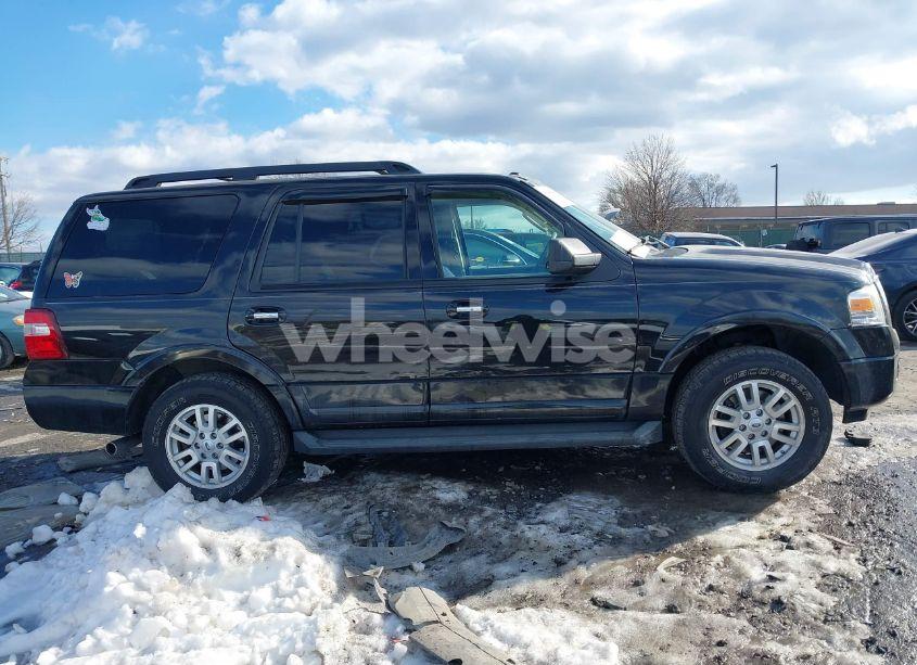 Photo 13 of 2012 Ford Expedition XLT (VIN 1FMJU1J53CEF38722)