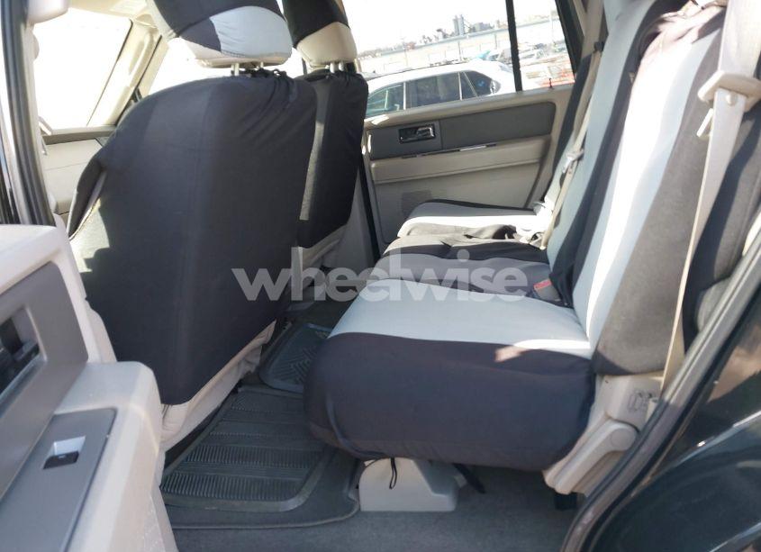 Photo 8 of 2012 Ford Expedition XLT (VIN 1FMJU1J53CEF38722)