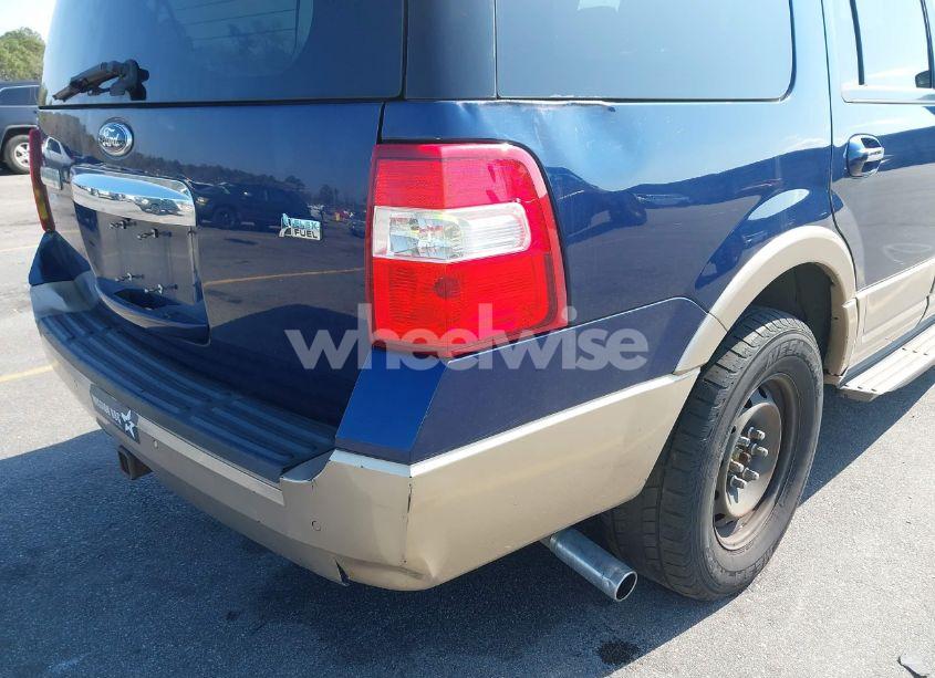 Photo 18 of 2012 Ford Expedition XLT (VIN 1FMJU1J53CEF40762)