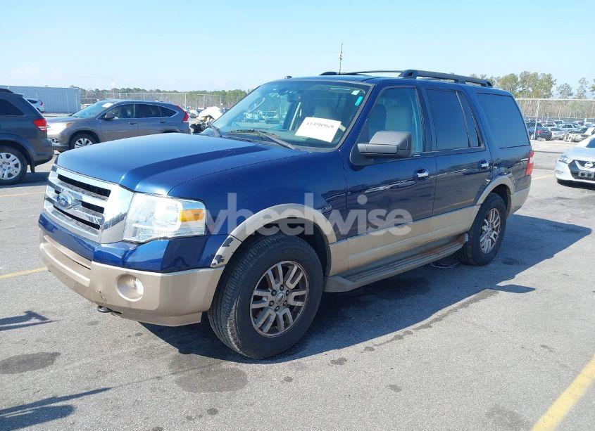 Photo 2 of 2012 Ford Expedition XLT (VIN 1FMJU1J53CEF40762)