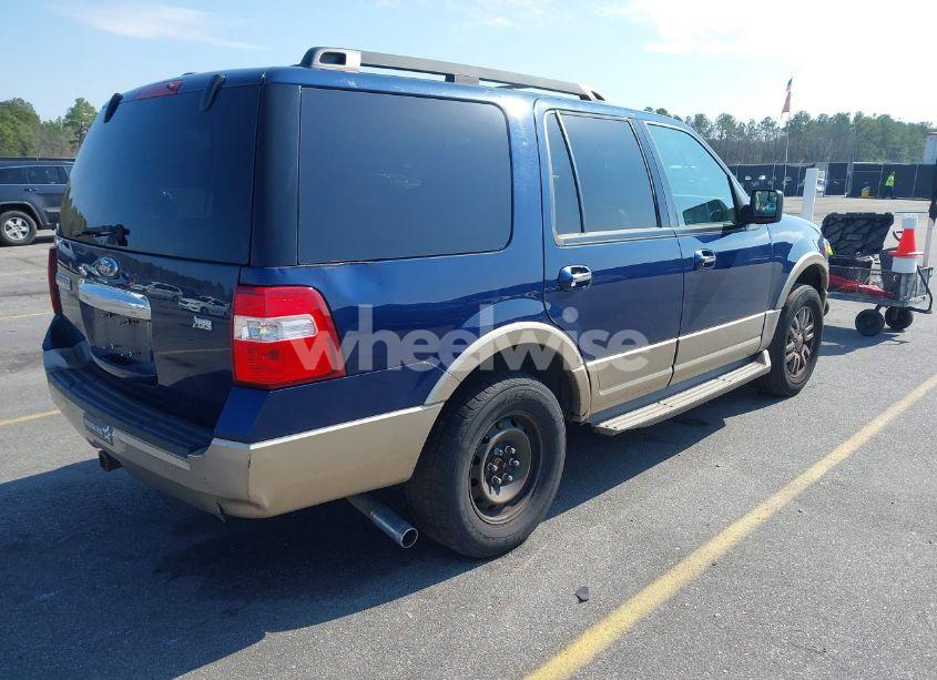 Photo 4 of 2012 Ford Expedition XLT (VIN 1FMJU1J53CEF40762)